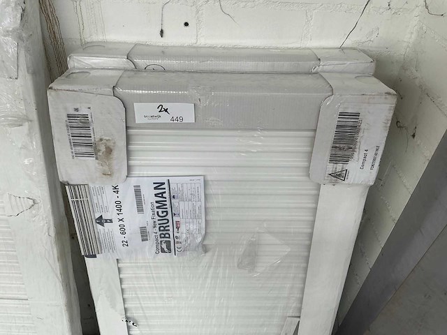Brugman compact 4 new fixation 22-600x1400 radiator (2x) - afbeelding 3 van  6