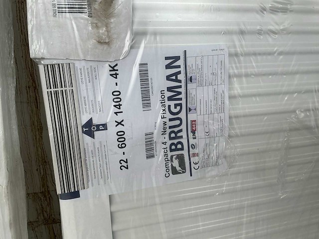 Brugman compact 4 new fixation 22-600x1400 radiator (2x) - afbeelding 4 van  6