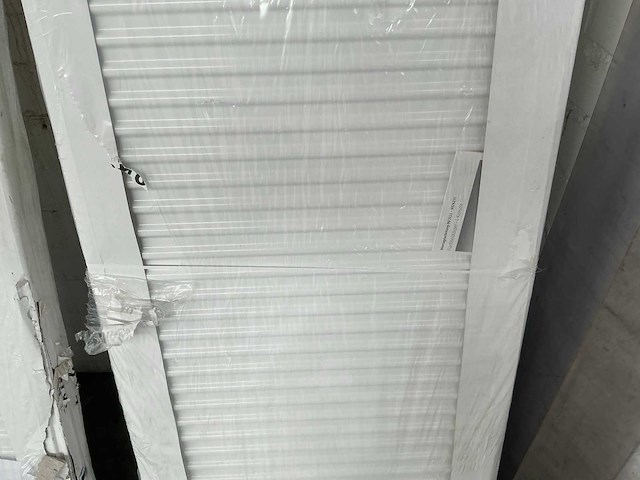 Brugman compact 4 new fixation 22-600x1400 radiator (2x) - afbeelding 6 van  6