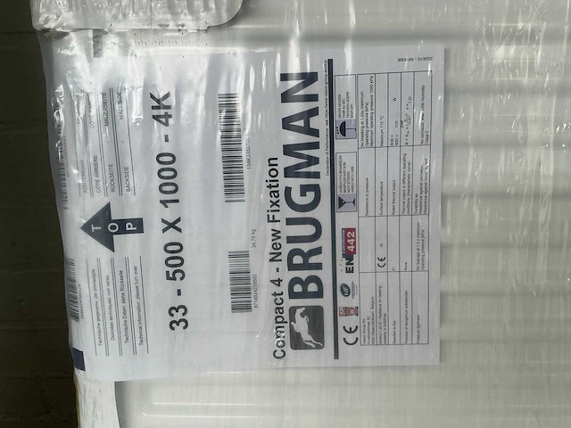 Brugman compact 4 new fixation 22-600x1400 radiator - afbeelding 4 van  5