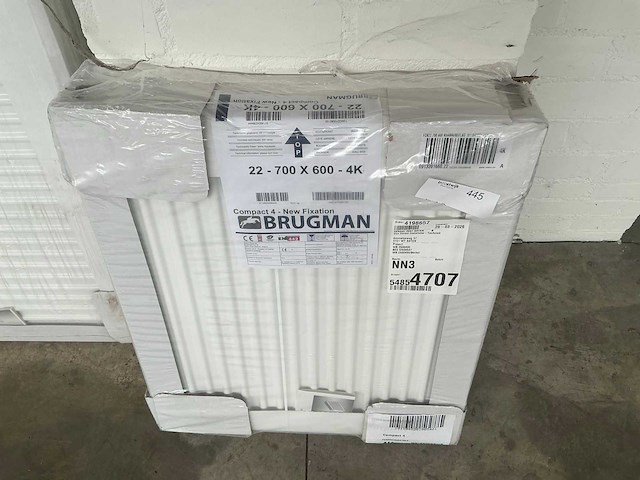Brugman compact 4 new fixation 22-700x600 radiator - afbeelding 4 van  4