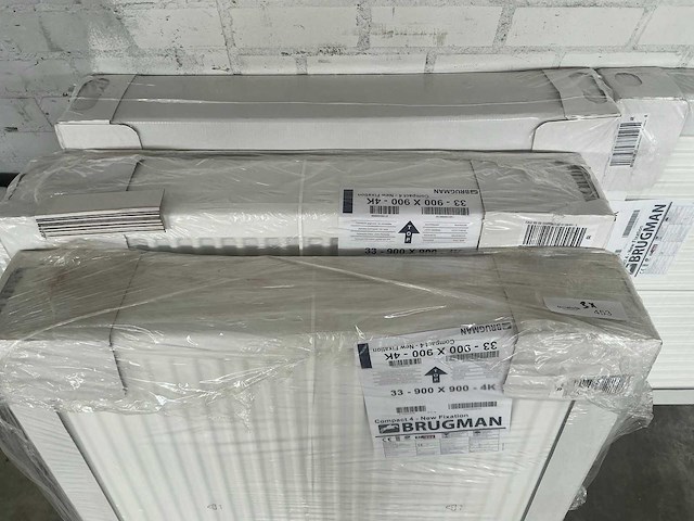 Brugman compact 4 new fixation 33-900x900 radiator (3x) - afbeelding 5 van  5