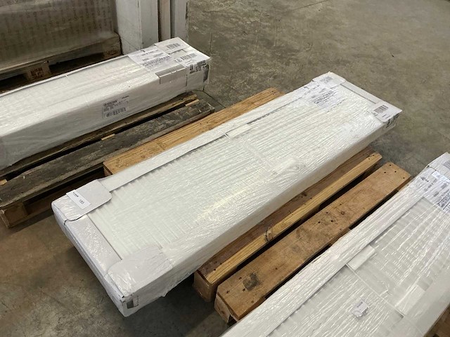 Brugman compact 4 radiator 180x50cm - afbeelding 2 van  4