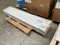 Brugman compact 4 radiator 200x40cm - afbeelding 1 van  3