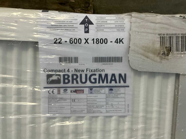 Brugman compact 4 radiator (600x1800 mm) - afbeelding 3 van  3