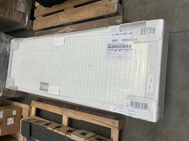 Brugman compact 4 radiator radiator (600x1800 mm) - afbeelding 1 van  3