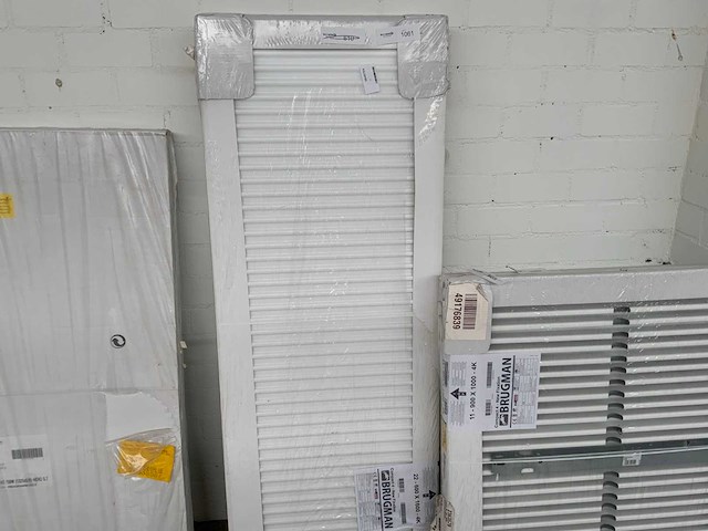 Brugman compact 4 radiator - afbeelding 1 van  3