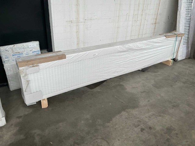 Brugman compact 4 radiator - afbeelding 1 van  4