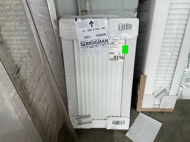 Brugman compact 4 radiator - afbeelding 1 van  3