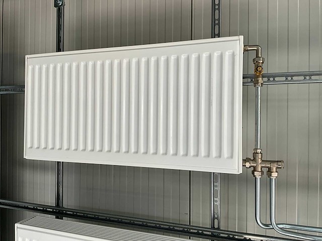 Brugman radiator (5x) - afbeelding 2 van  7