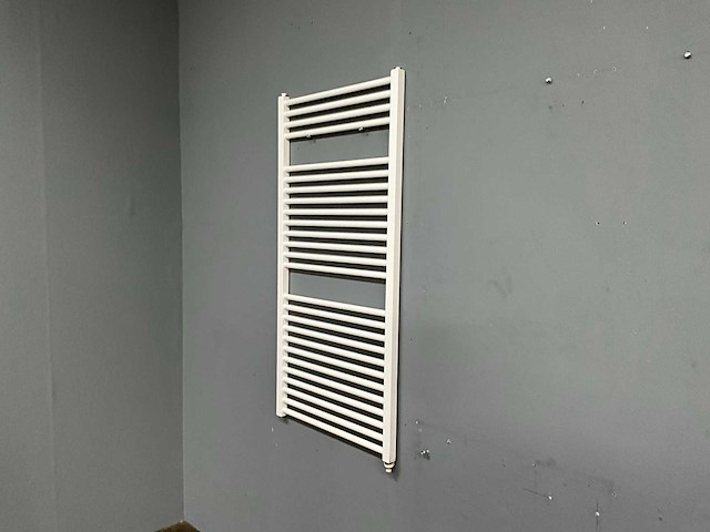 Bruins & smeijers - robina - designradiator 1210 x 600 mm - afbeelding 3 van  3