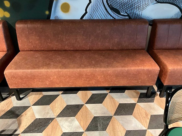 Bruin/zwart wand bank - afbeelding 1 van  3