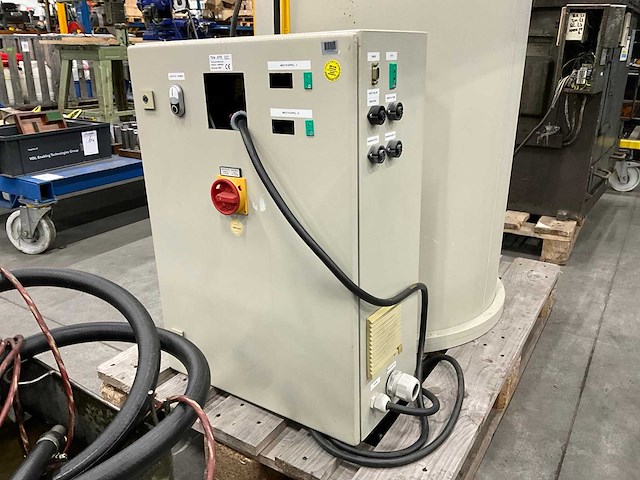 Bruker bzh 400/89 cryomagnet - afbeelding 4 van  6