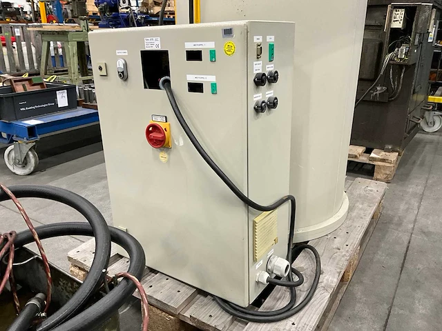 Bruker bzh 400/89 cryomagnet - afbeelding 5 van  7