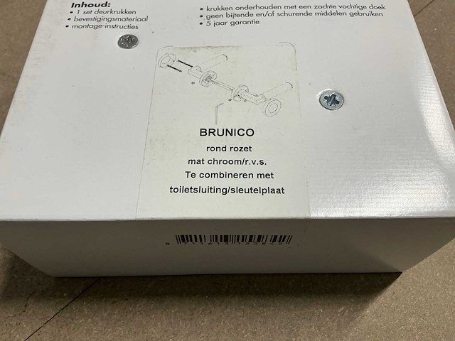 Brunico rond rozet deurbeslag (72x) - afbeelding 3 van  3