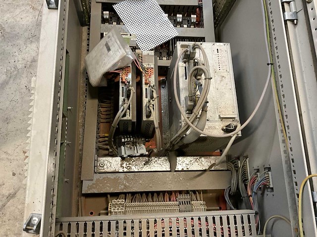 Brusa & garboli elektrische schakelkast - afbeelding 4 van  6