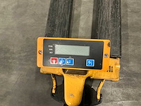 Bruss hand palletwagen met weegschaal - afbeelding 2 van  4