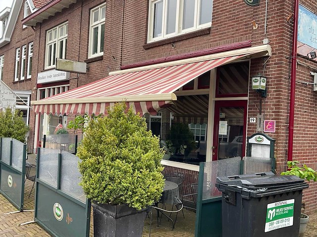 Brustor elektrisch zonnescherm - afbeelding 1 van  3