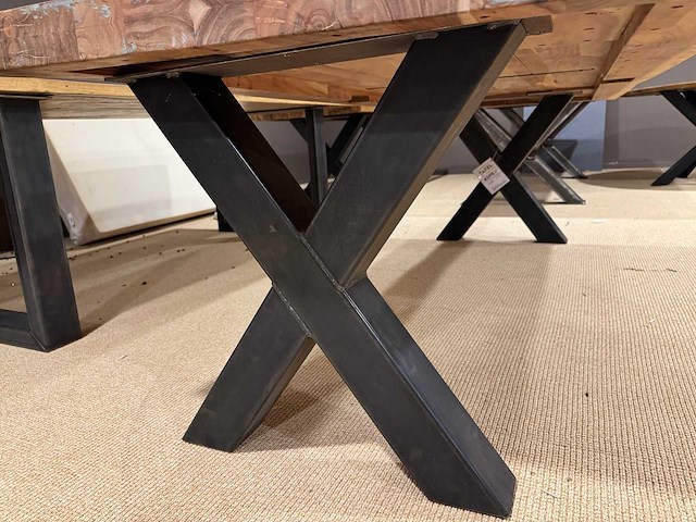Bruuts - eettafel - afbeelding 3 van  7