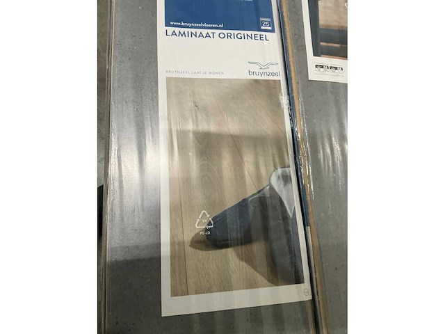 Bruynzeel - brutaal beton - laminaat 80m2 ongebruikt - afbeelding 5 van  8