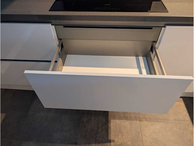 Bruynzeel - keuken met aeg/bosch apparatuur - afbeelding 29 van  30