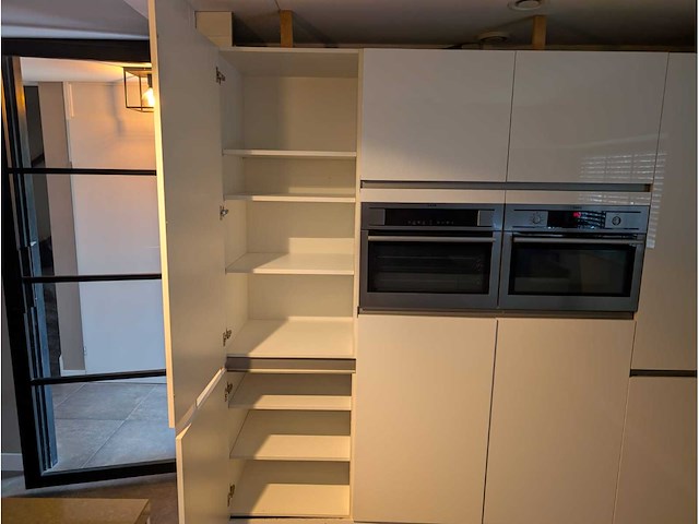 Bruynzeel - keuken met aeg/bosch apparatuur - afbeelding 22 van  30