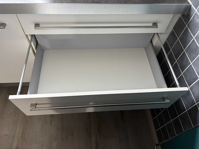 Bruynzeel - keuken met apparatuur - afbeelding 11 van  22