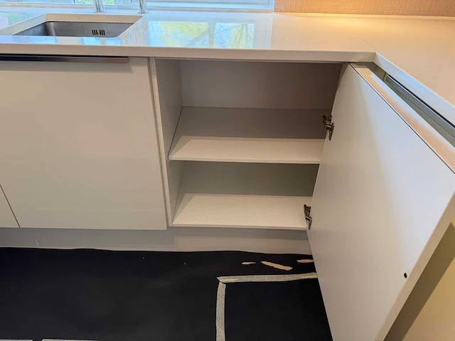 Bruynzeel - keuken met apparatuur - afbeelding 8 van  23