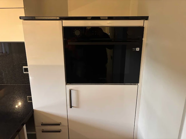 Bruynzeel - keuken met apparatuur - afbeelding 12 van  25