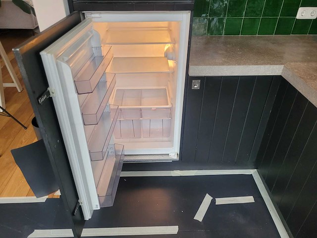 Bruynzeel - keuken met apparatuur - afbeelding 15 van  19