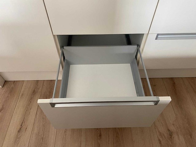 Bruynzeel - keuken met apparatuur - afbeelding 22 van  35