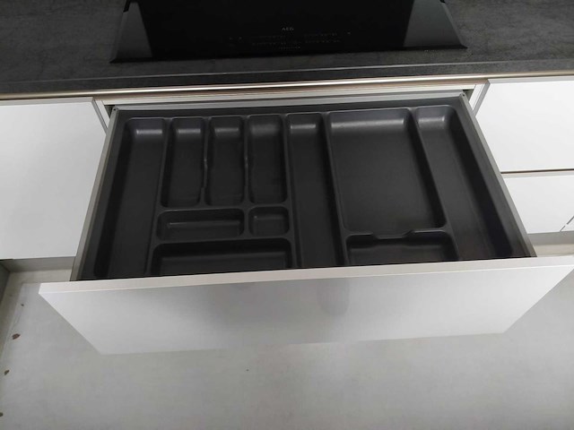 Bruynzeel - keuken met apparatuur - afbeelding 4 van  21