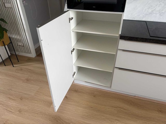 Bruynzeel - keuken met atag apparatuur - afbeelding 26 van  27