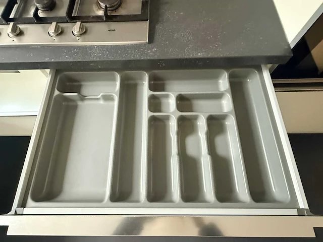 Bruynzeel - keuken met atag / bosch apparatuur - afbeelding 14 van  39