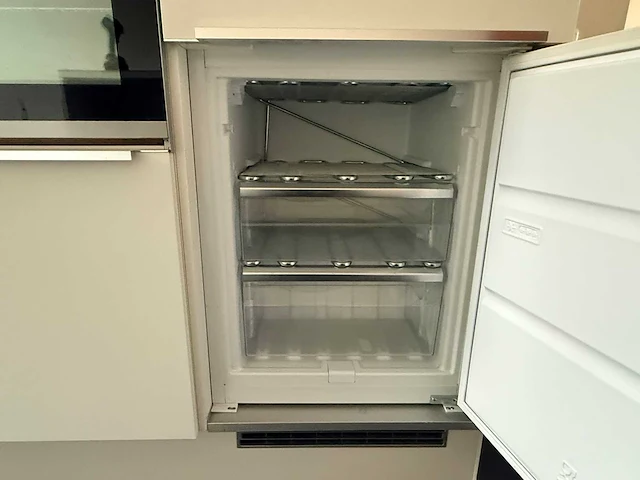 Bruynzeel - keuken met atag / bosch apparatuur - afbeelding 30 van  39