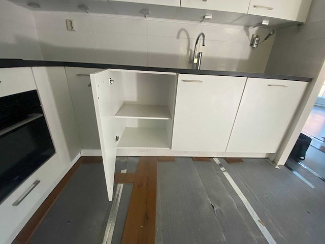 Bruynzeel - keuken met pelgrim apparatuur - afbeelding 5 van  26