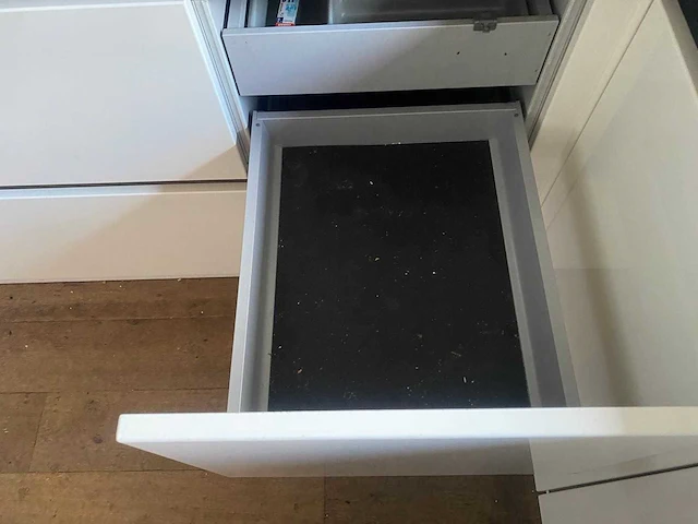 Bruynzeel - keuken met siemens apparatuur - afbeelding 13 van  36