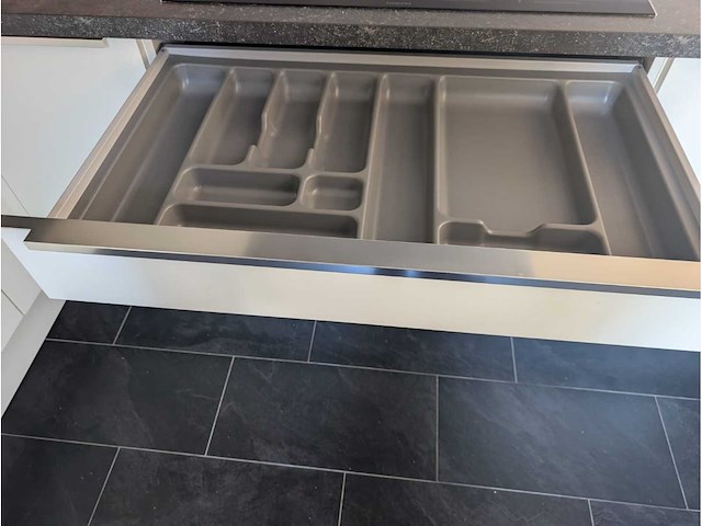 Bruynzeel - keuken met siemens apparatuur - afbeelding 3 van  40