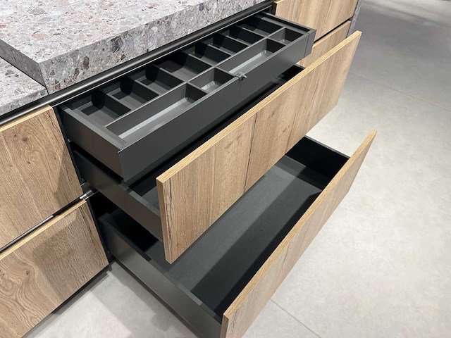 Bruynzeel - showroomkeuken - afbeelding 14 van  29