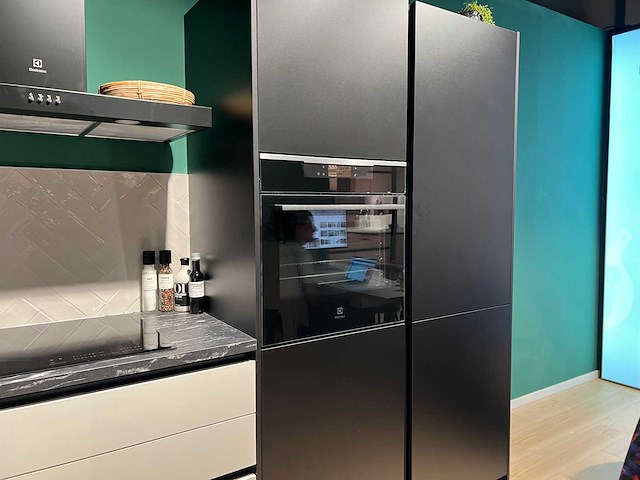 Bruynzeel - showroomkeuken - afbeelding 10 van  24