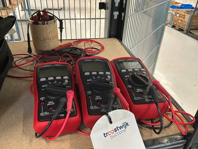 Brymen bm231 multimeter (3x) - afbeelding 1 van  2