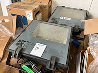 B&s floodlight (2x) - afbeelding 1 van  5