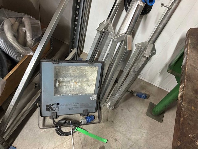 Bs light bouwlamp met statief - afbeelding 2 van  2