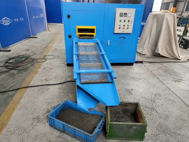 Bsgh bs-100 mini koperkabel granuleermachine - afbeelding 7 van  8