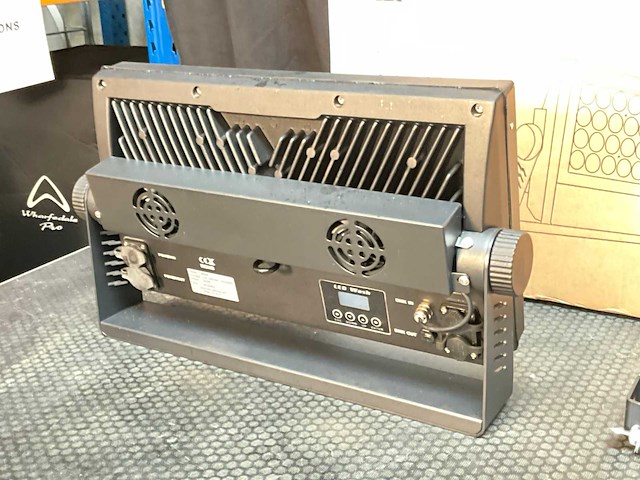 Bsl beast rgbw led wash ip65 (4x) - afbeelding 10 van  13