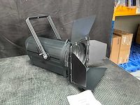 Bsl fresnel ww 300w led spotlight - afbeelding 5 van  10