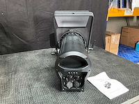 Bsl fresnel ww 300w led spotlight - afbeelding 8 van  10
