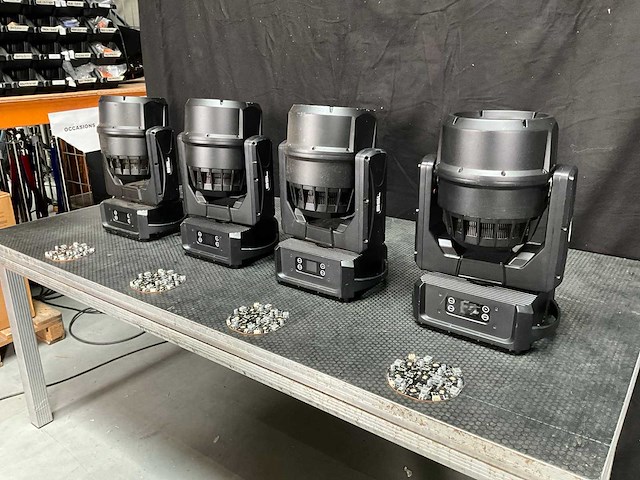 Bsl helius rgbl led ip65 moving head (4x) - afbeelding 1 van  17