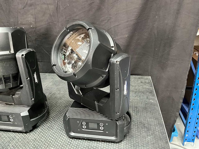 Bsl helius rgbl led ip65 moving head (4x) - afbeelding 15 van  17