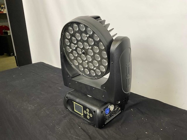 Bsl infinity summer led moving head (4x) - afbeelding 2 van  9